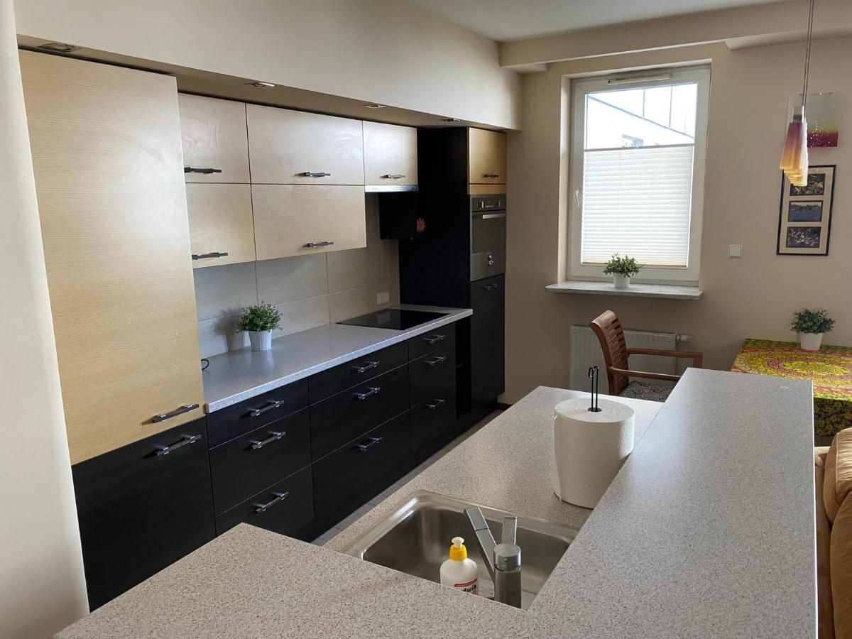 Orientalny Apartment Варшава Екстериор снимка